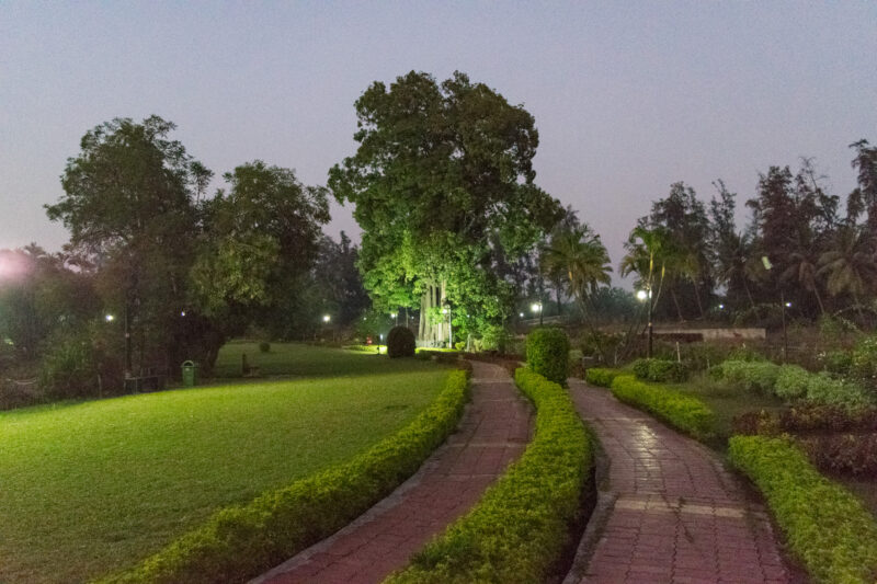 Vanganga Lake Garden: Silvassa’s Serene Island Oasis