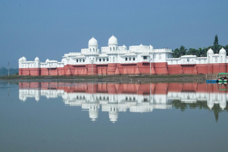 Neermahal: Tripura’s Floating Palace on Rudrasagar Lake