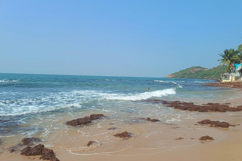 Anjuna Beach: Goa’s Hippie Heartbeat & Flea Market Magic